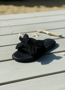 Slipper Zwart