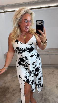 dress 9702 Zwart