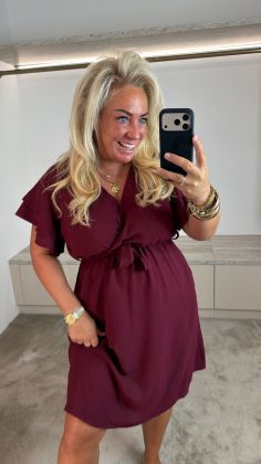 a 8798 dress